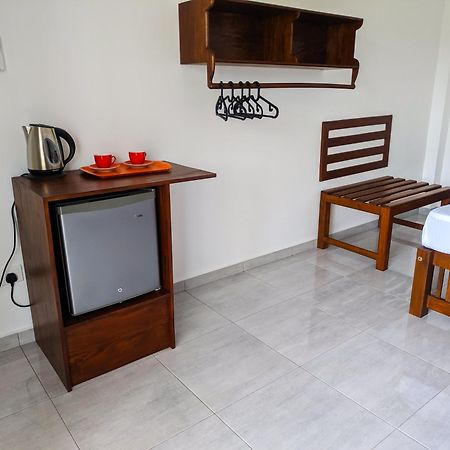 Villa Red Pool Hikkaduwa Dış mekan fotoğraf
