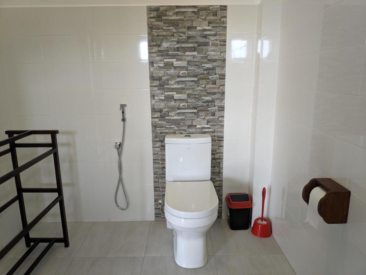 Villa Red Pool Hikkaduwa Dış mekan fotoğraf