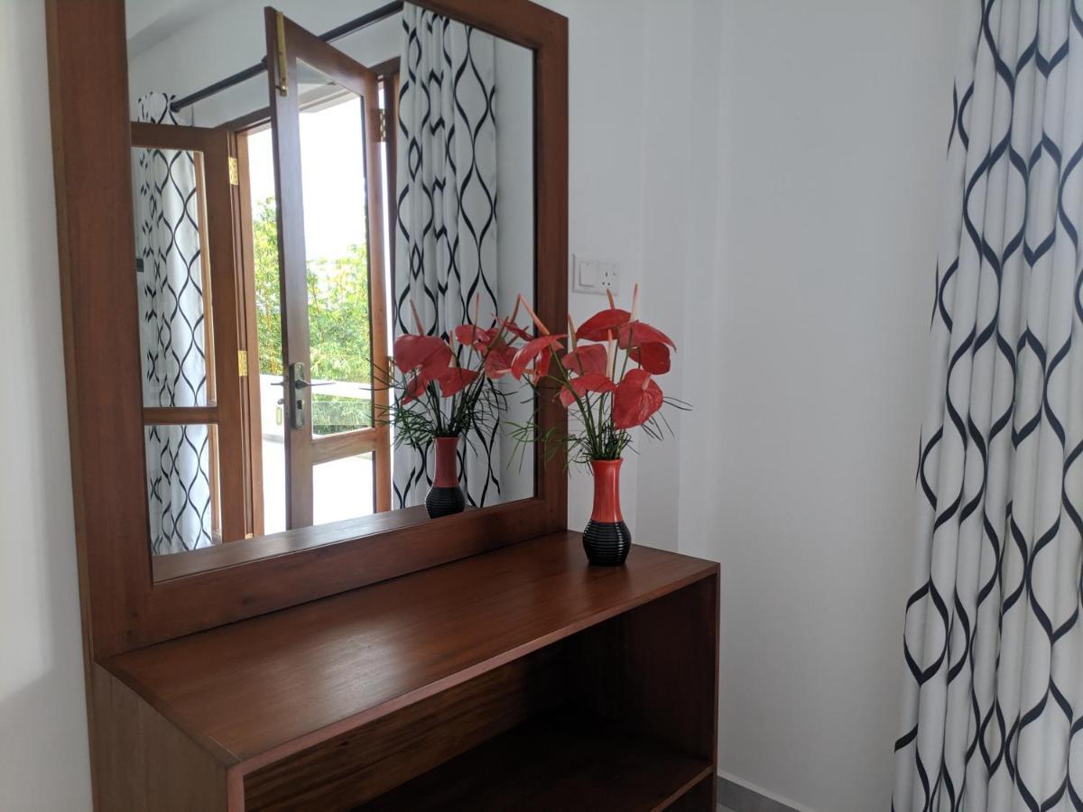 Villa Red Pool Hikkaduwa Dış mekan fotoğraf