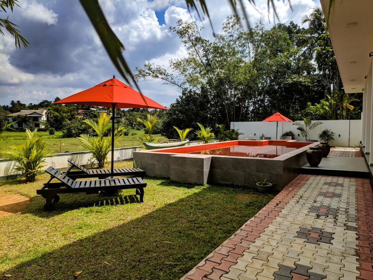 Villa Red Pool Hikkaduwa Dış mekan fotoğraf