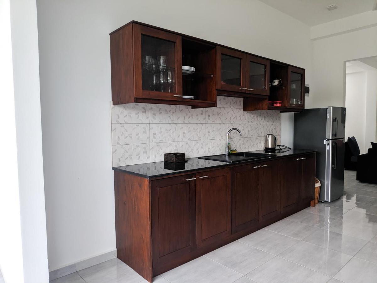 Villa Red Pool Hikkaduwa Dış mekan fotoğraf